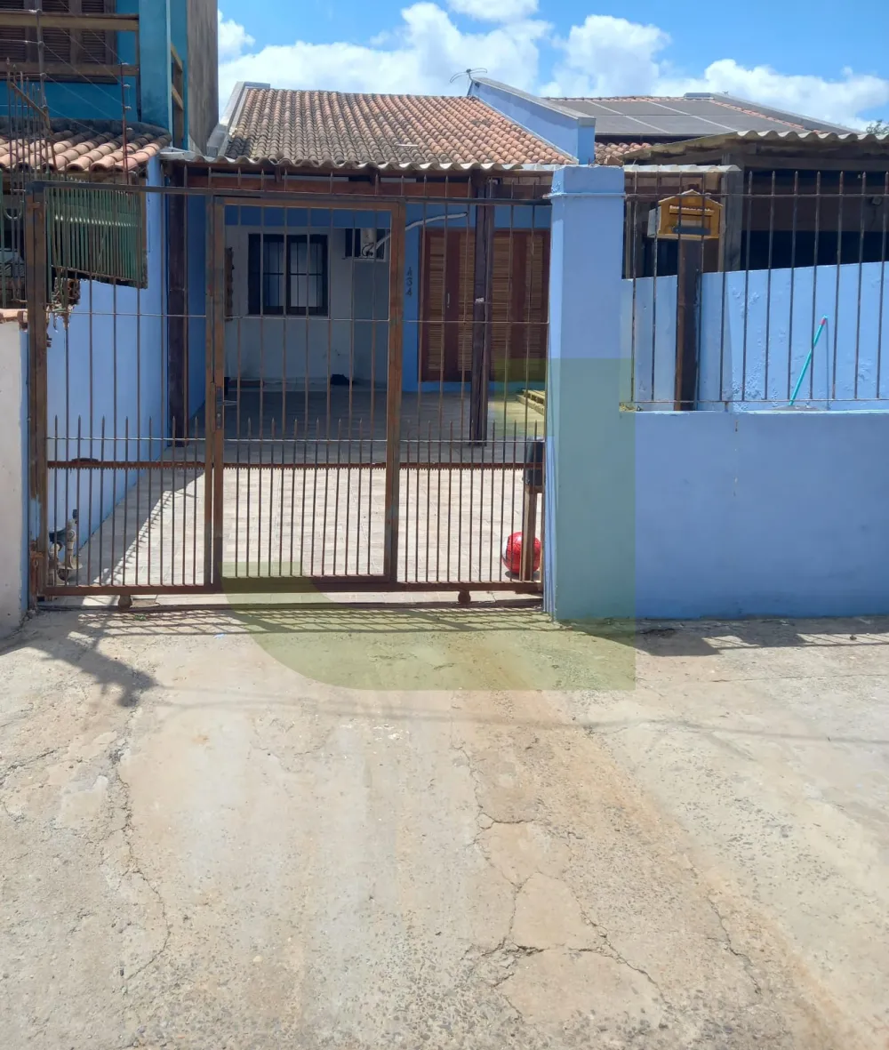 Comprar Casa / Residencial em S&atilde;o Leopoldo R$ 300.000,00 - Foto 1