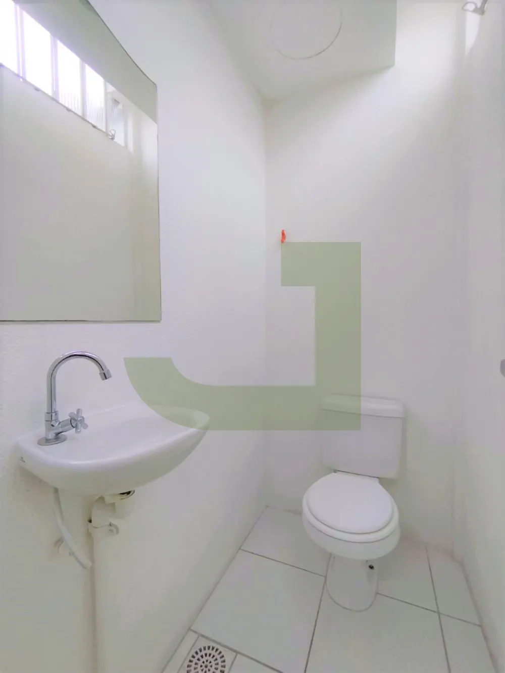 Alugar Comercial / Sala comercial em condom&iacute;nio em S&atilde;o Leopoldo R$ 1.800,00 - Foto 4