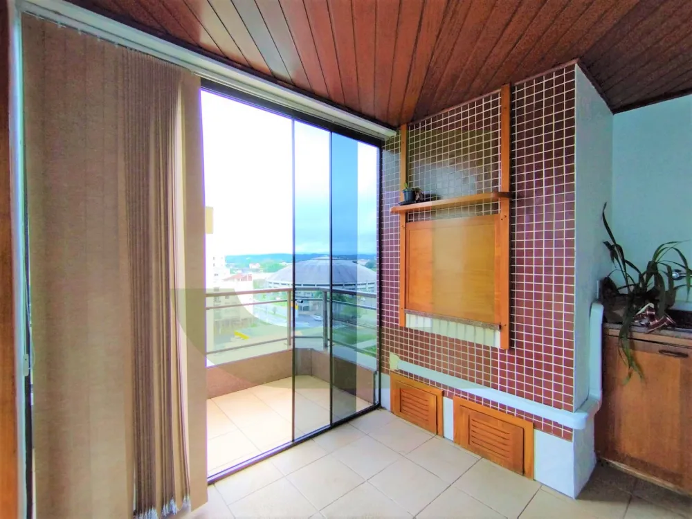 Alugar Apartamento / Padr&atilde;o em S&atilde;o Leopoldo R$ 3.300,00 - Foto 13