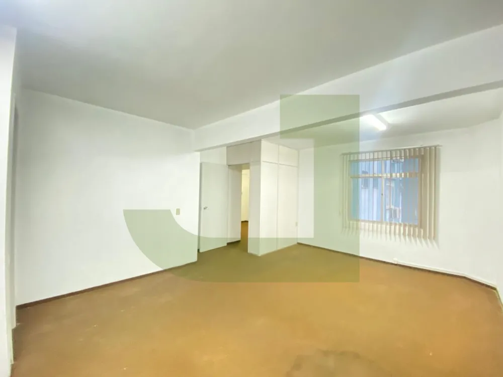 Comprar Comercial / Sala comercial em condom&iacute;nio em S&atilde;o Leopoldo R$ 170.000,00 - Foto 3