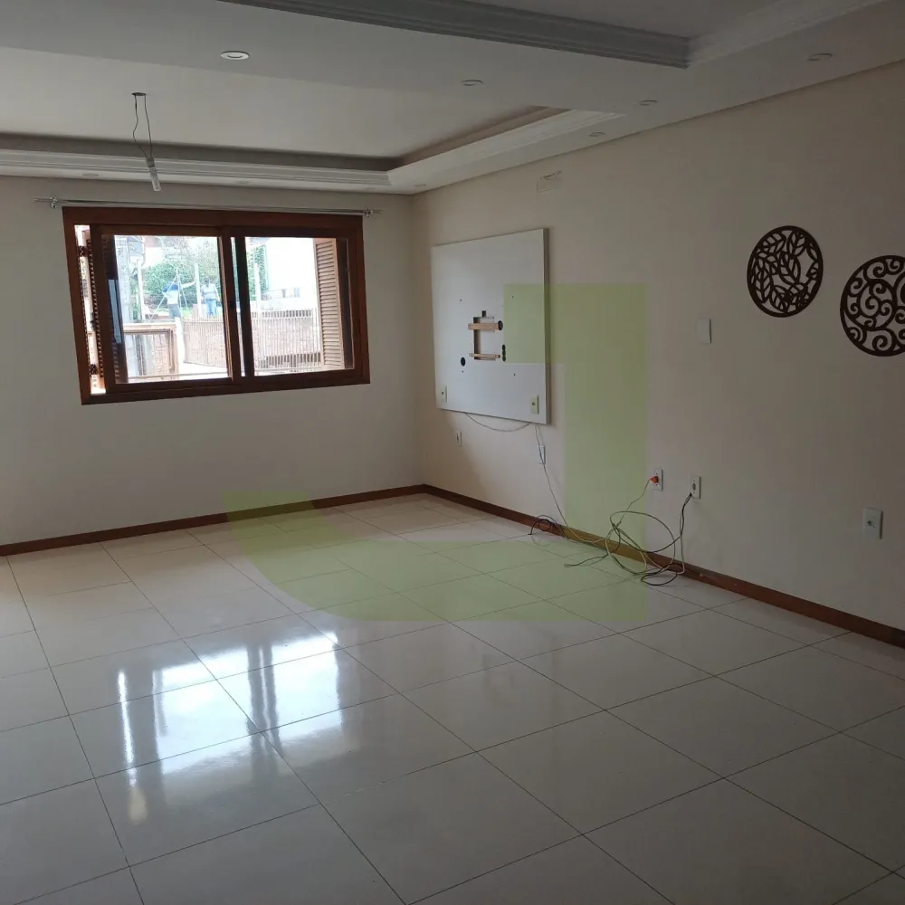 Comprar Casa / Residencial em S&atilde;o Leopoldo R$ 585.000,00 - Foto 2