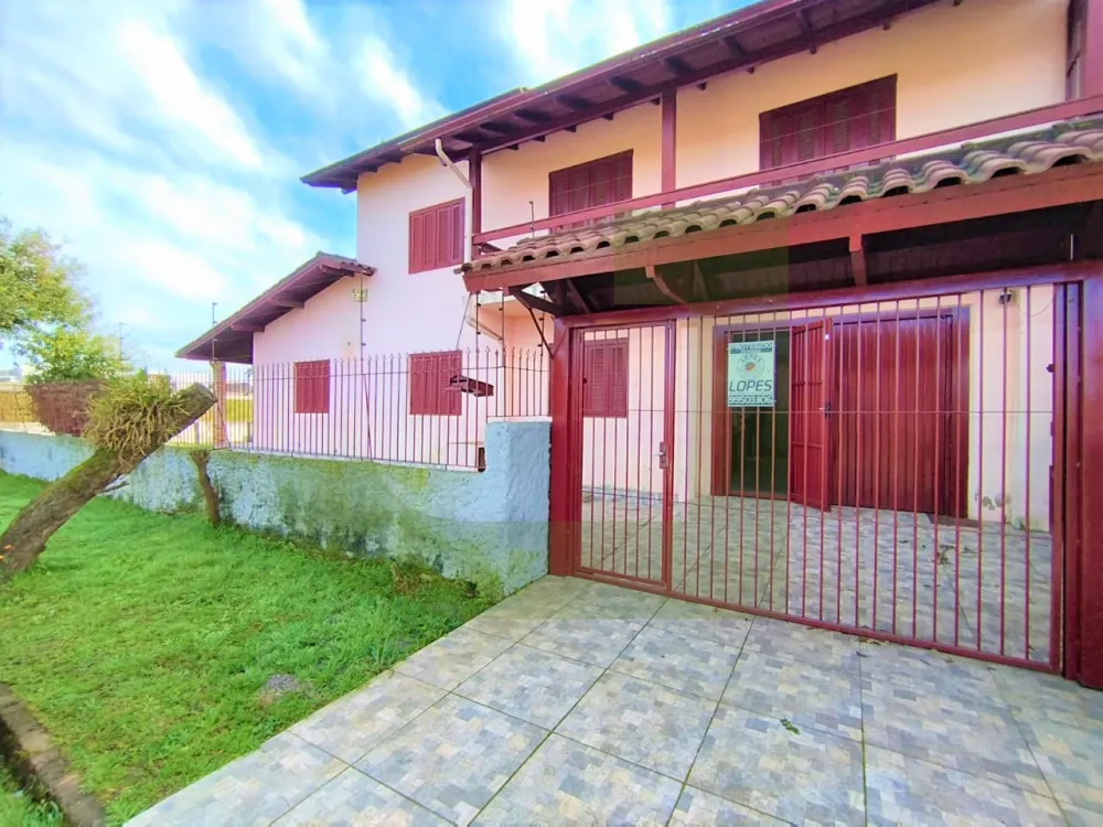 Alugar Casa / Residencial em S&atilde;o Leopoldo R$ 2.500,00 - Foto 2