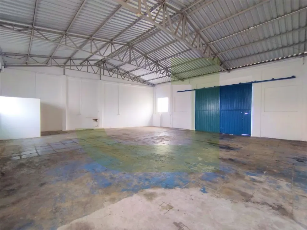 Alugar Comercial / Pr&eacute;dio em S&atilde;o Leopoldo R$ 5.000,00 - Foto 4