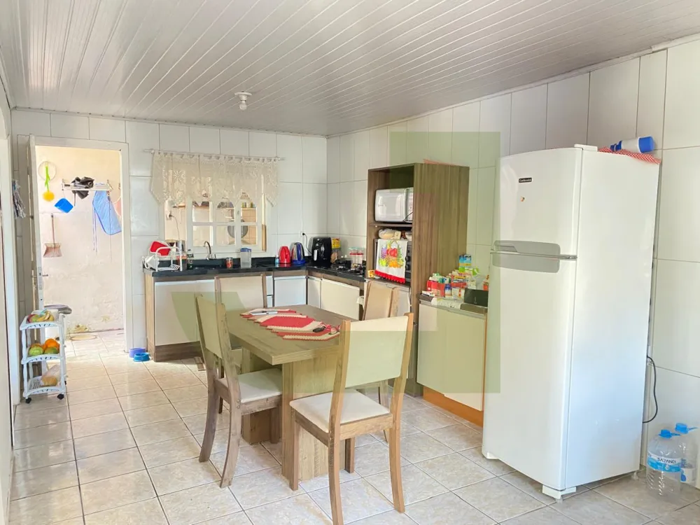 Comprar Casa / Residencial em S&atilde;o Leopoldo R$ 470.000,00 - Foto 2