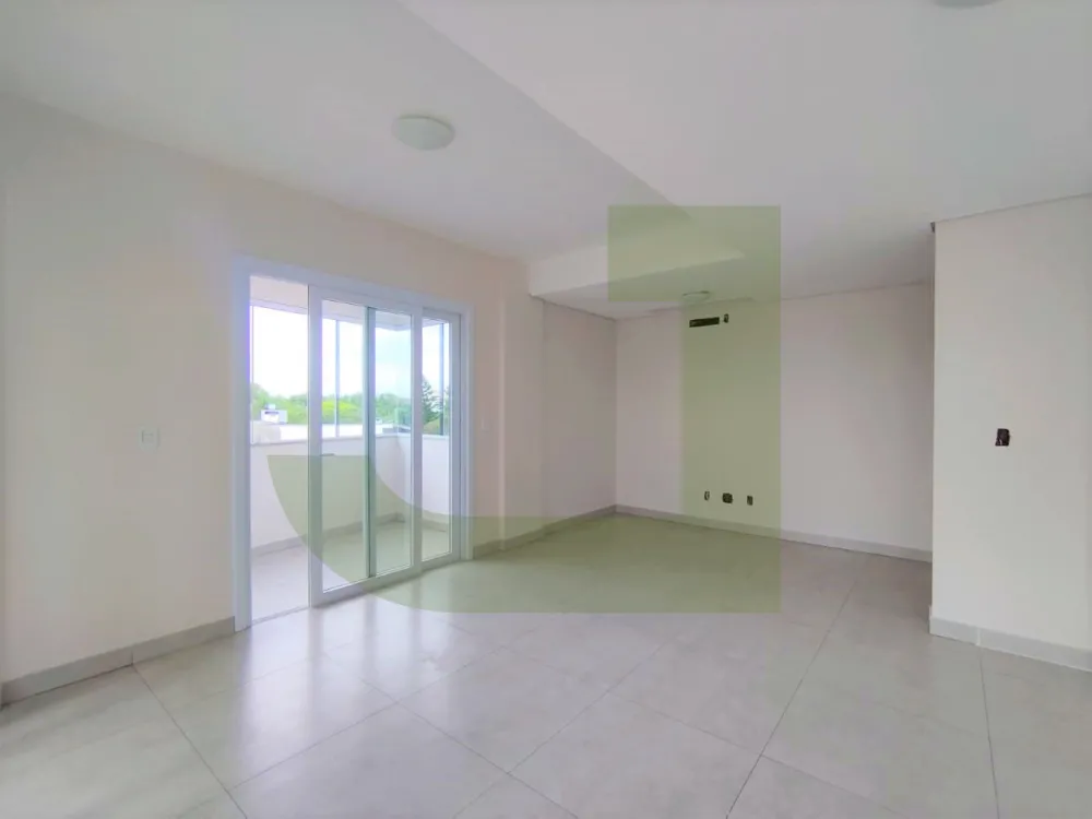 Alugar Apartamento / Padr&atilde;o em S&atilde;o Leopoldo R$ 2.900,00 - Foto 2