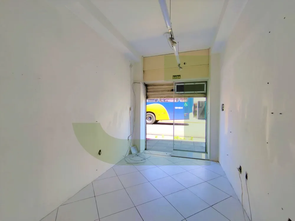 Alugar Comercial / Loja em S&atilde;o Leopoldo R$ 1.100,00 - Foto 5