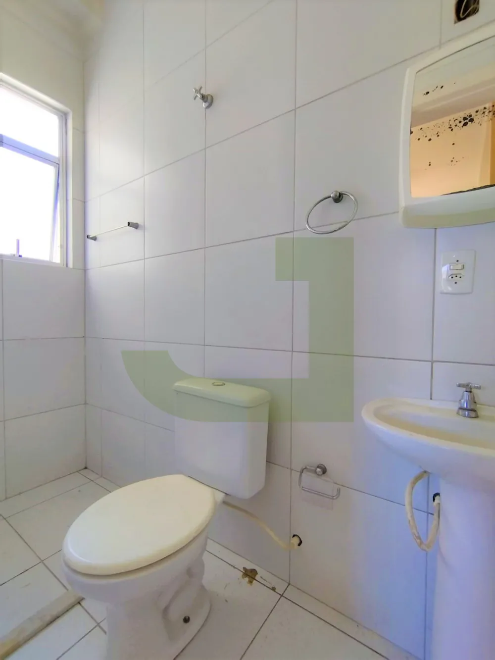 Alugar Comercial / Sala comercial em S&atilde;o Leopoldo R$ 600,00 - Foto 6