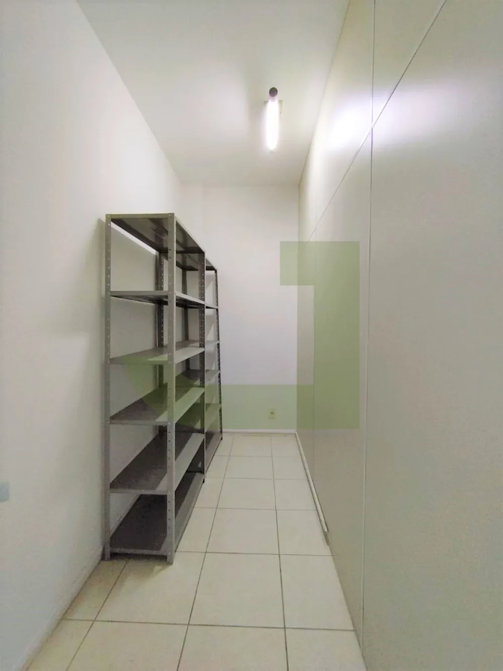 Alugar Comercial / Sala comercial em condom&iacute;nio em S&atilde;o Leopoldo R$ 1.500,00 - Foto 7