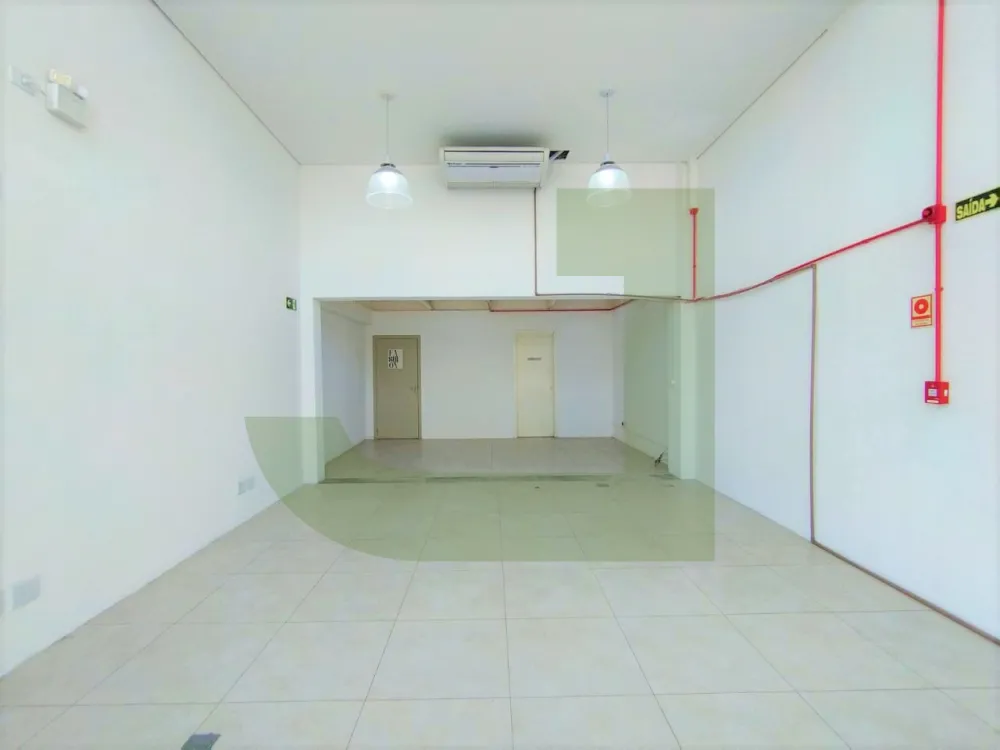 Alugar Comercial / Loja em S&atilde;o Leopoldo R$ 6.500,00 - Foto 3