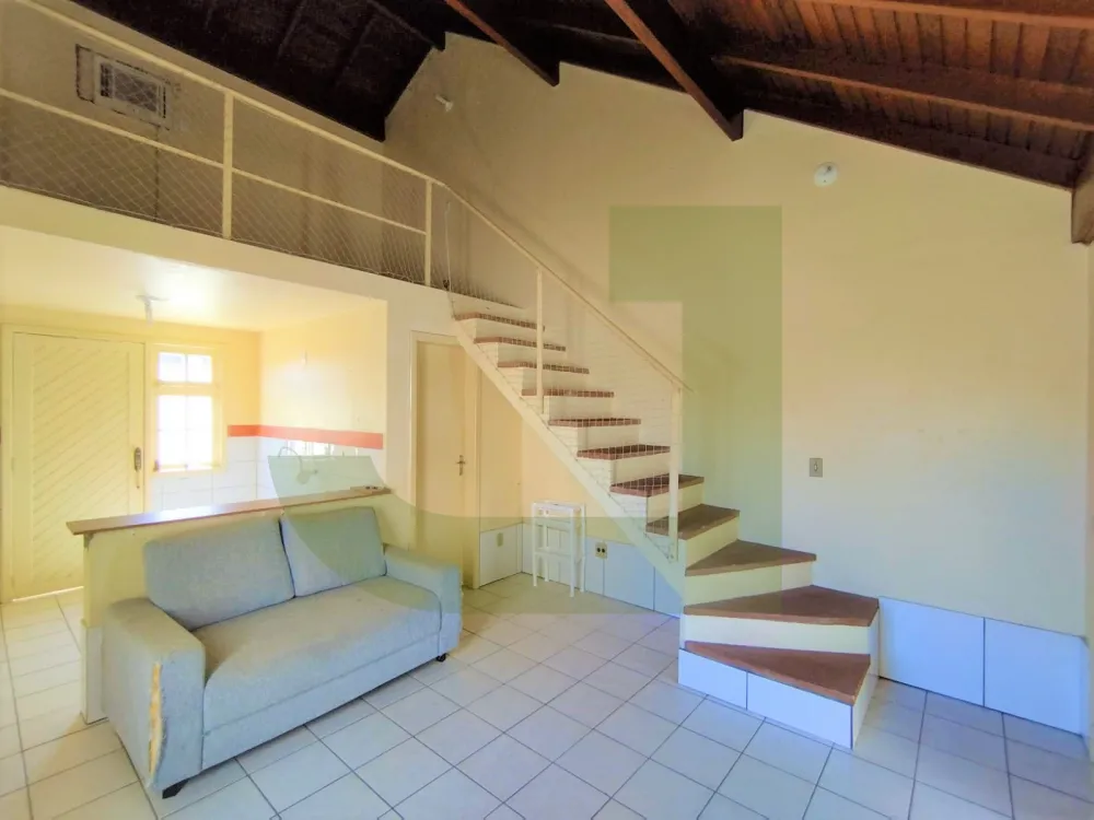 Alugar Apartamento / Padr&atilde;o em S&atilde;o Leopoldo R$ 1.000,00 - Foto 2