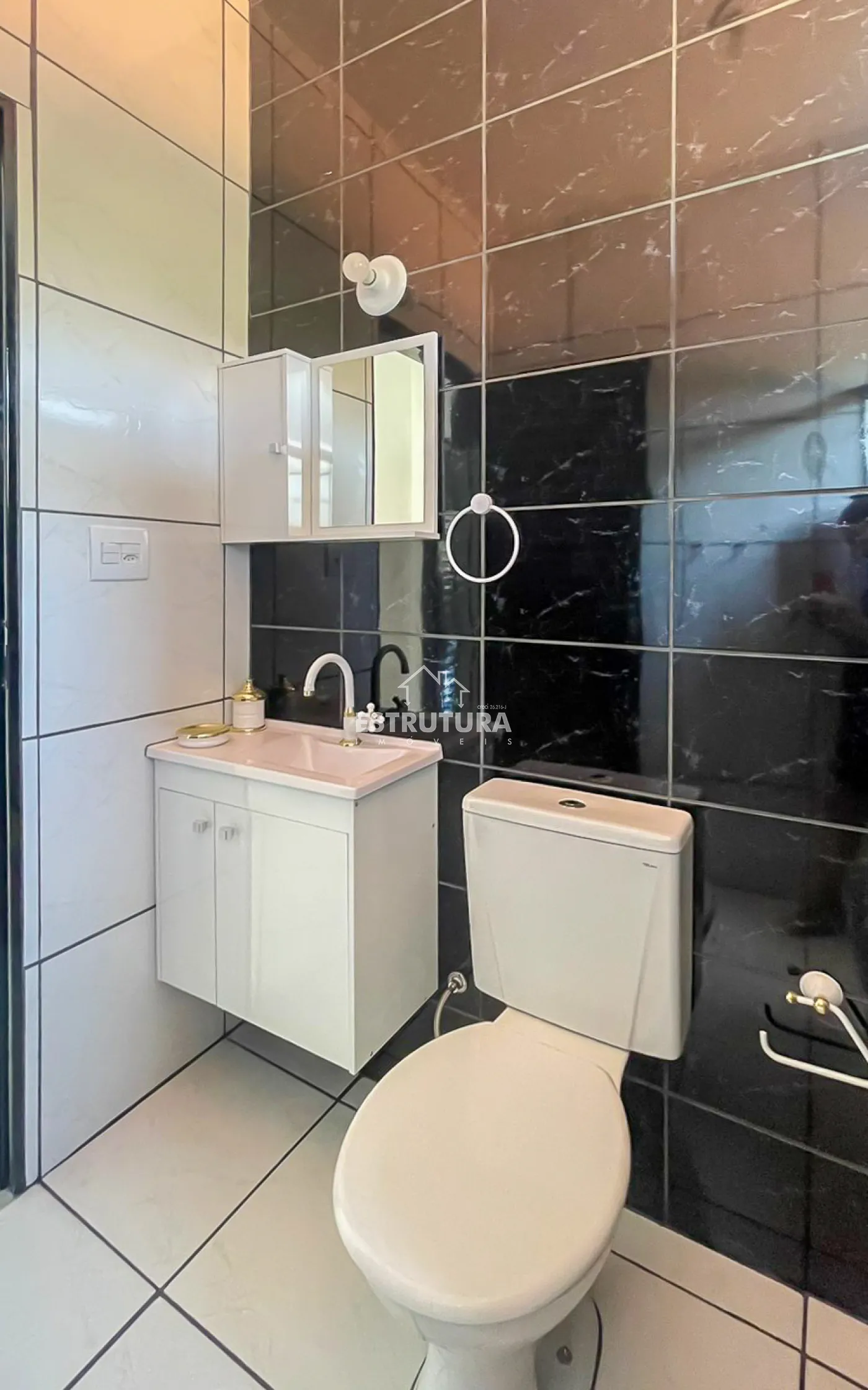 Alugar Casa / Padr&atilde;o em Rio Claro R$ 1.250,00 - Foto 14