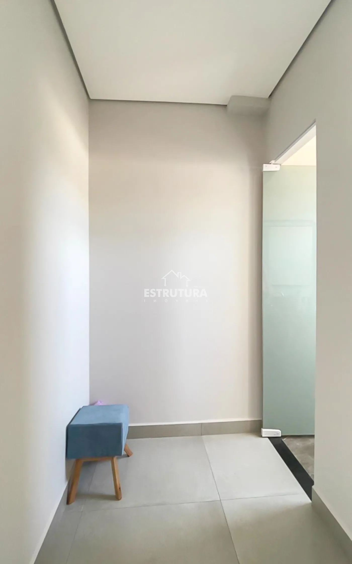 Alugar Comercial / Sala em Rio Claro R$ 1.000,00 - Foto 3