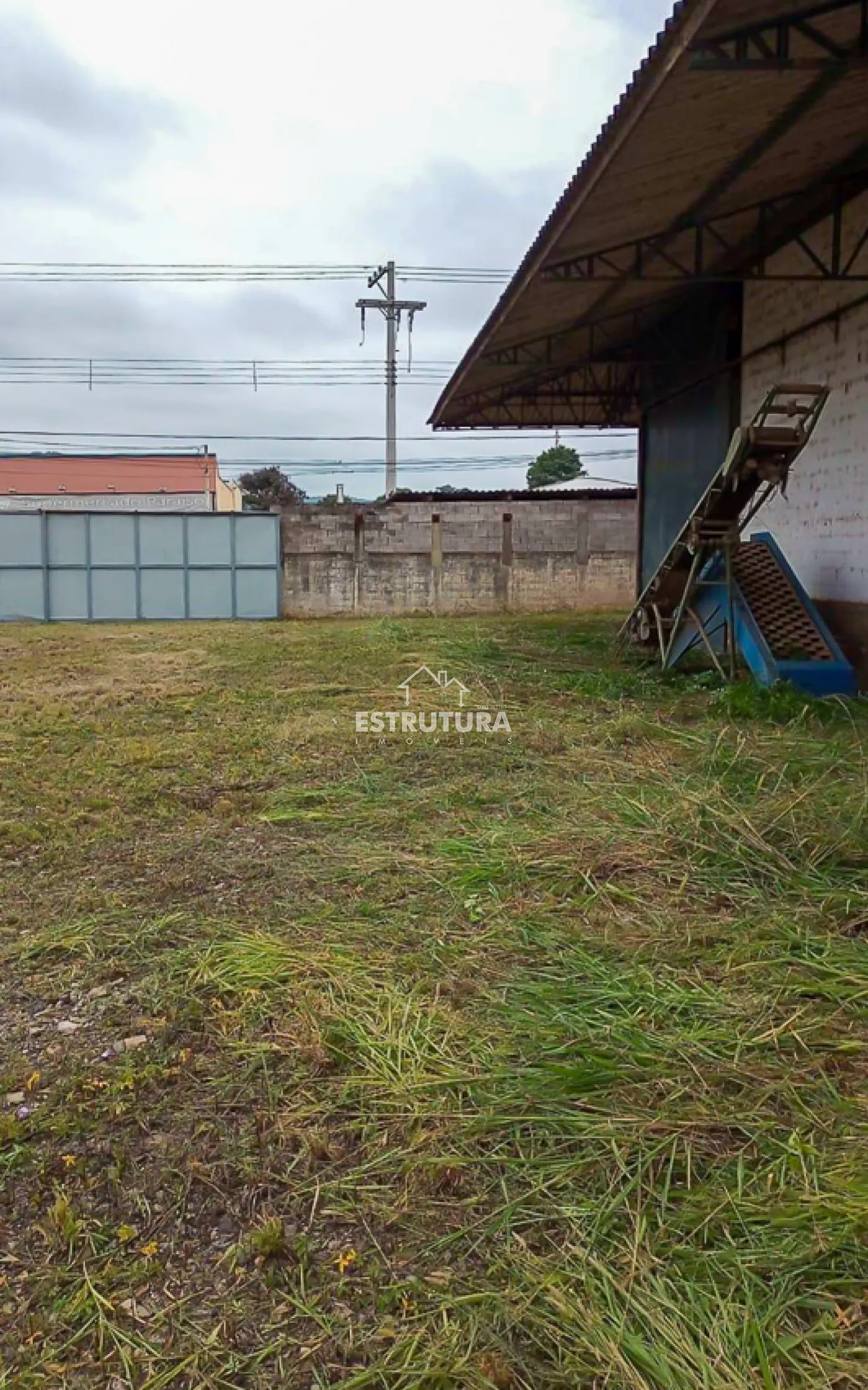 Alugar Comercial / Barrac&atilde;o em Corumbata&iacute; R$ 12.000,00 - Foto 4