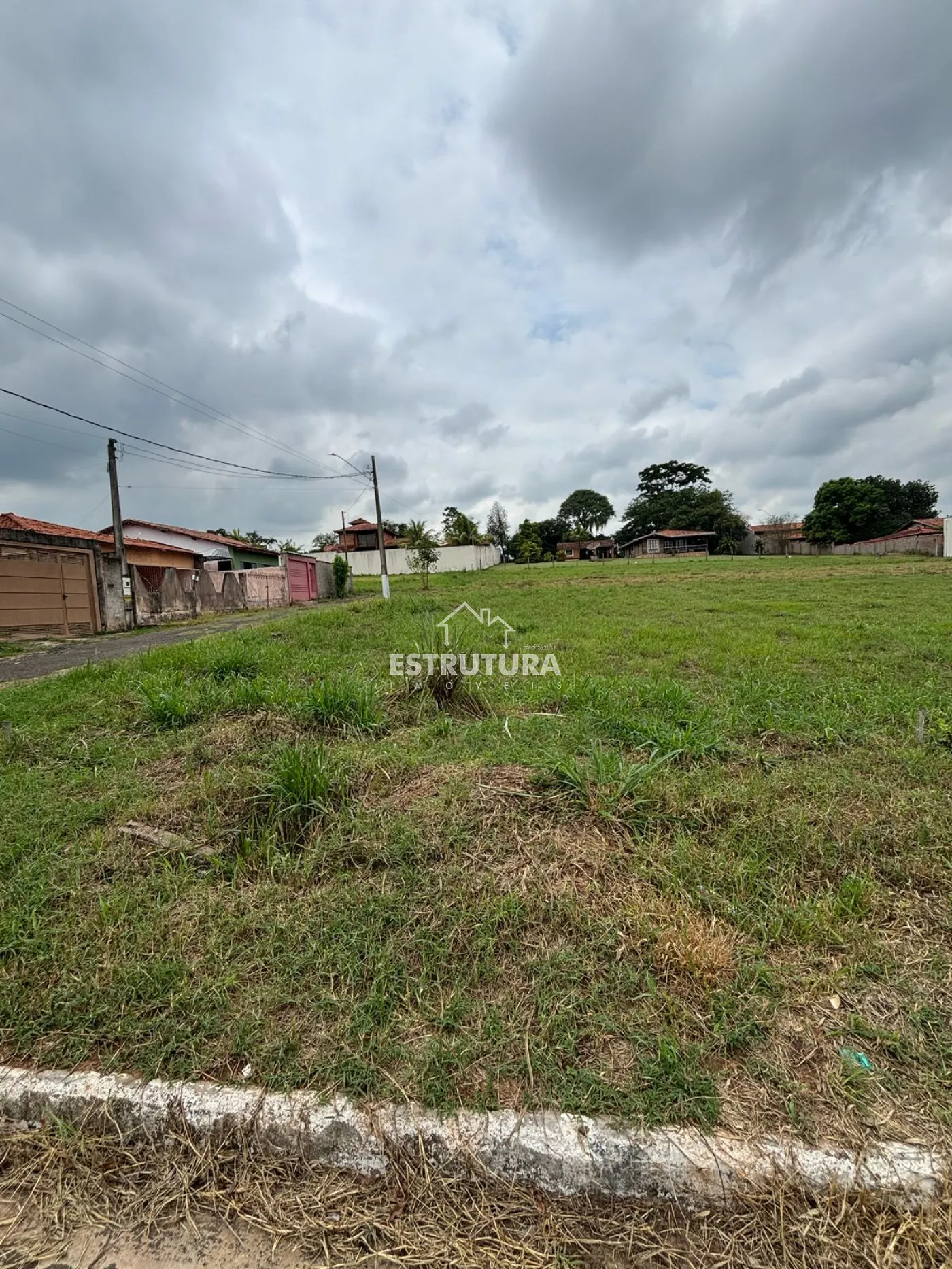 Comprar Terreno / Padr&atilde;o em Corumbata&iacute; R$ 420.000,00 - Foto 1