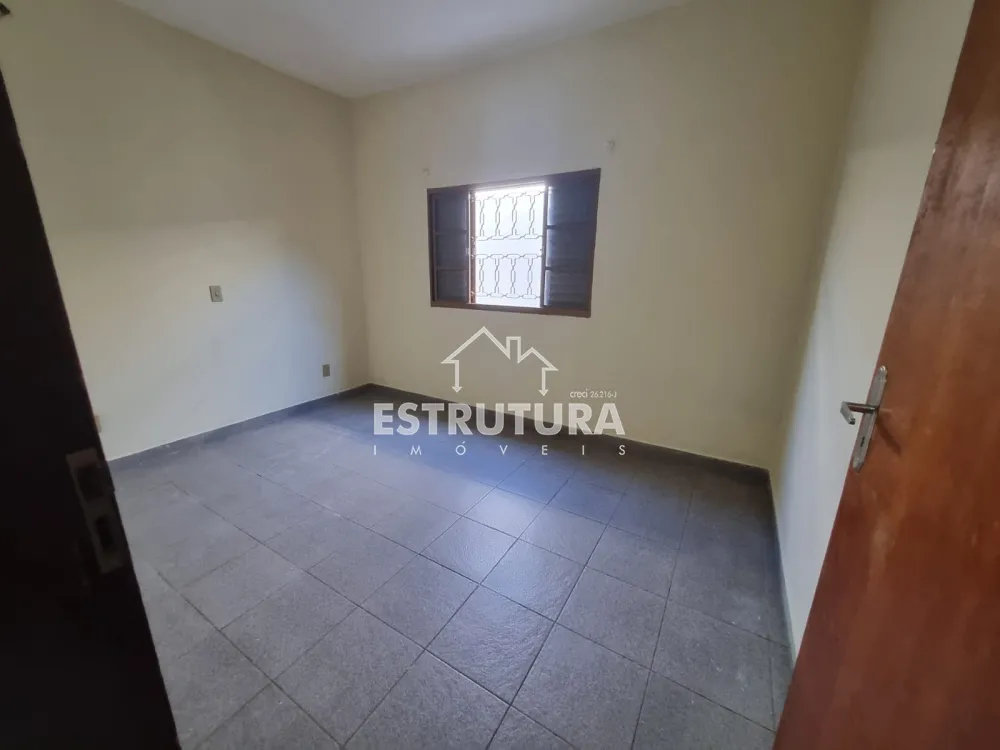 Alugar Casa / Padr&atilde;o em Rio Claro R$ 1.900,00 - Foto 8