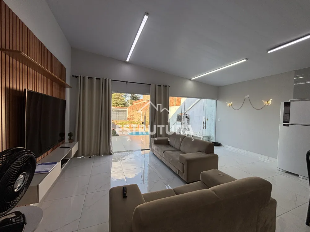 Alugar Casa / Padr&atilde;o em Rio Claro R$ 2.500,00 - Foto 1