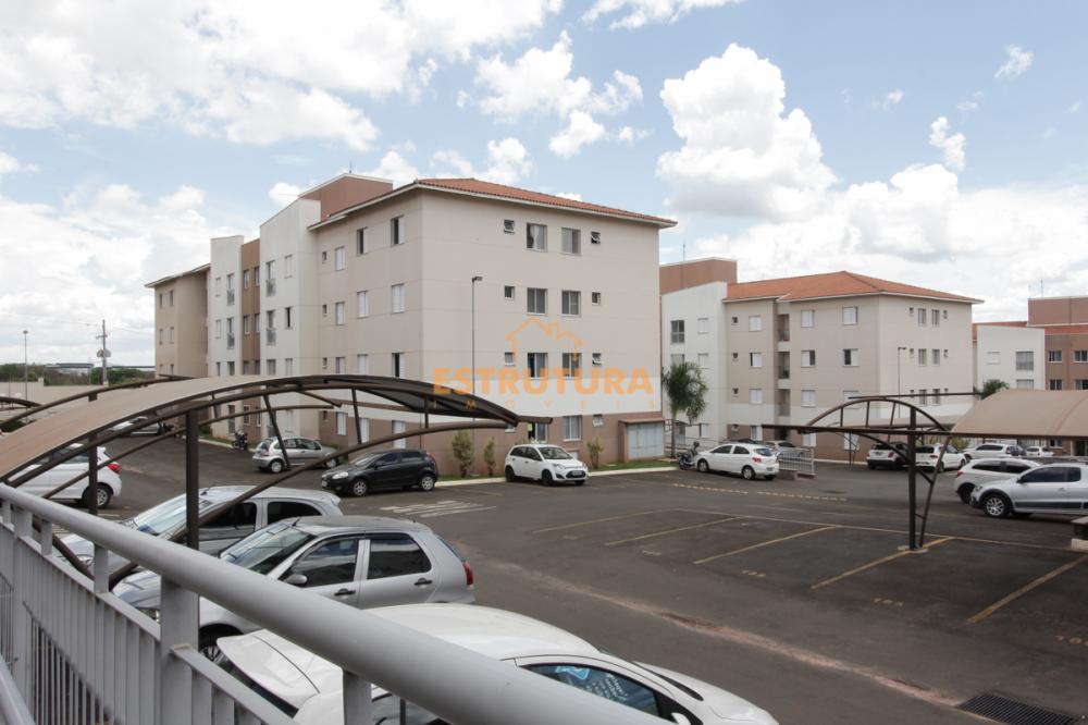 Alugar Apartamento / Padr&atilde;o em Rio Claro R$ 1.200,00 - Foto 14