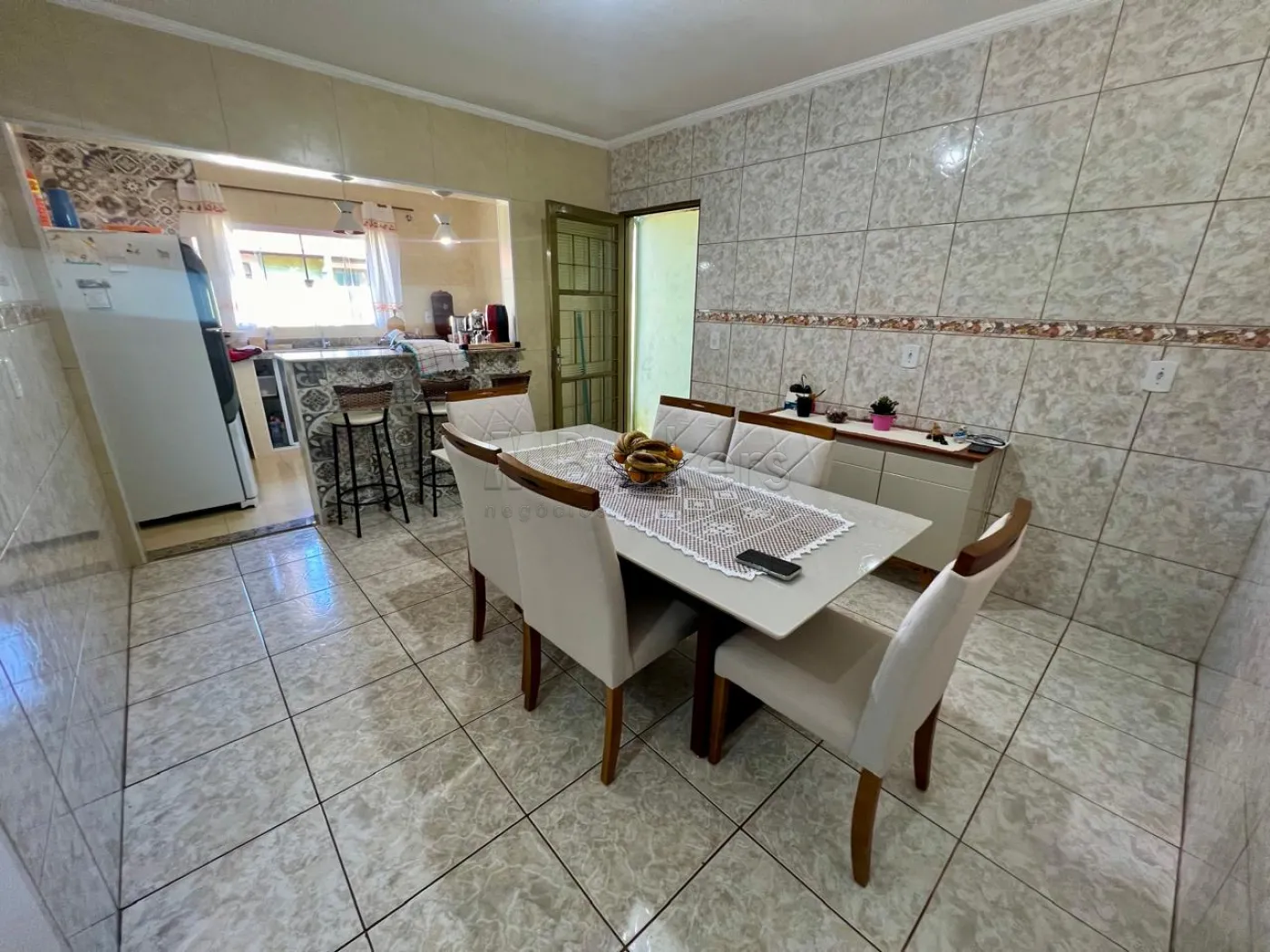 Comprar Casa / Padr&atilde;o em Botucatu R$ 400.000,00 - Foto 13