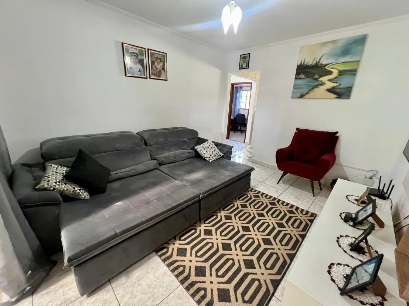 Comprar Casa / Padr&atilde;o em Botucatu R$ 400.000,00 - Foto 2