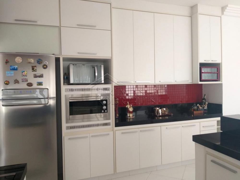 Comprar Casa / Padr&atilde;o em Pindamonhangaba R$ 1.431.000,00 - Foto 14