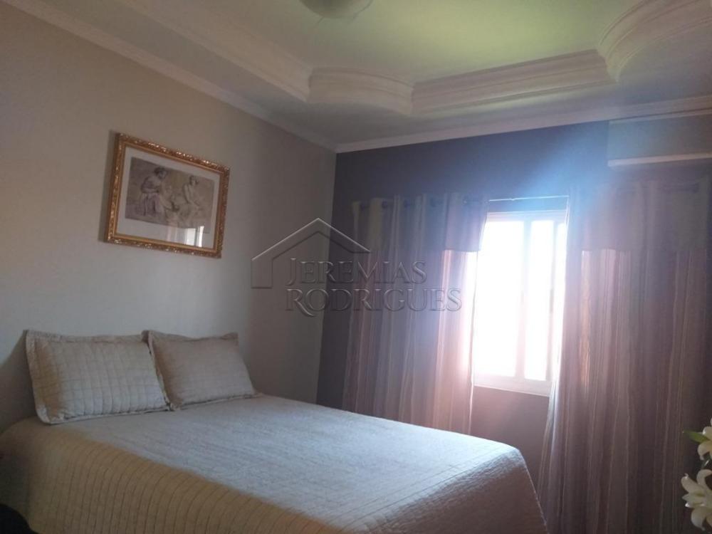 Comprar Casa / Padr&atilde;o em Pindamonhangaba R$ 1.431.000,00 - Foto 17