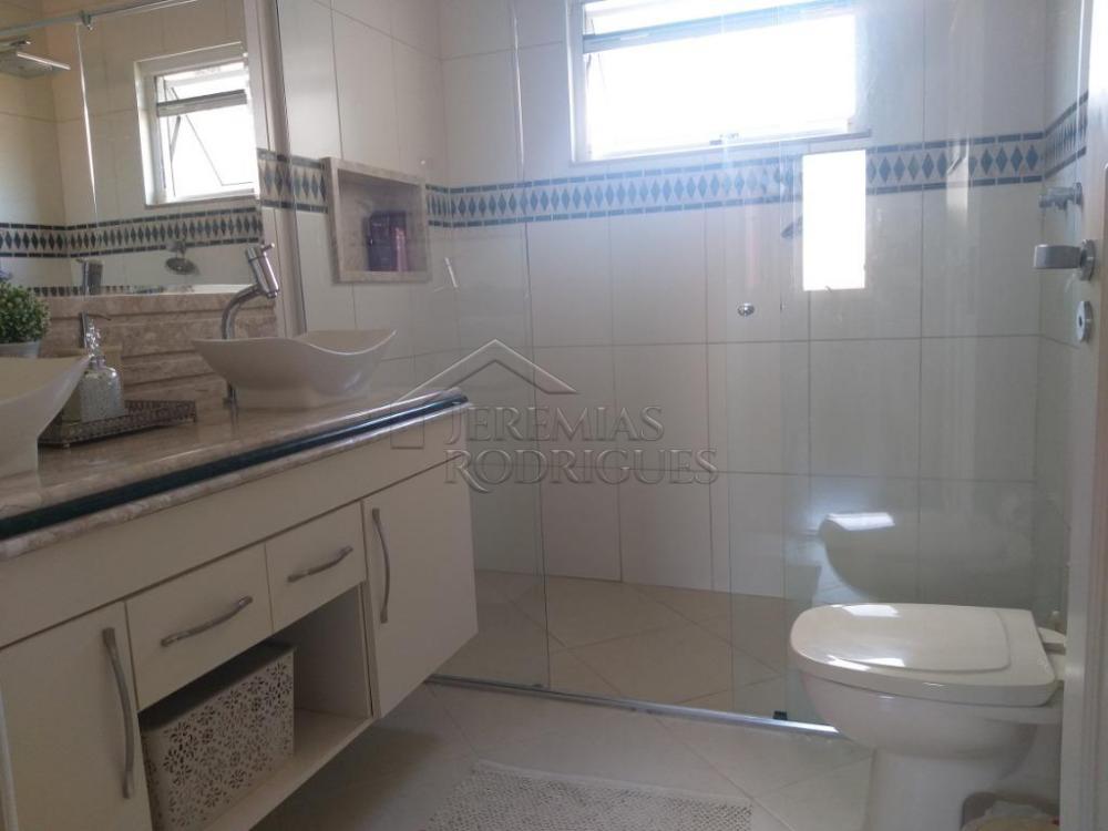 Comprar Casa / Padr&atilde;o em Pindamonhangaba R$ 1.431.000,00 - Foto 18