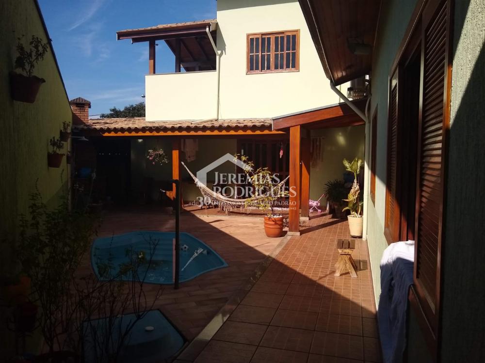 Comprar Casa / Sobrado em Pindamonhangaba R$ 850.000,00 - Foto 6