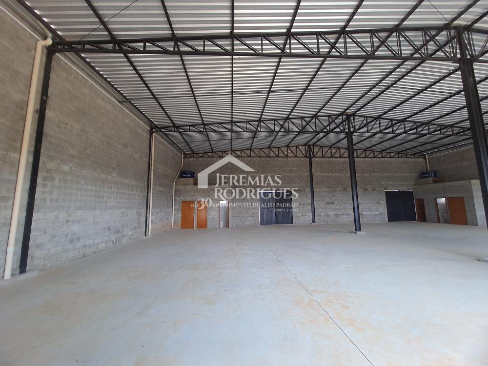 Alugar Comercial / Galp&atilde;o em Taubat&eacute; R$ 7.500,00 - Foto 2