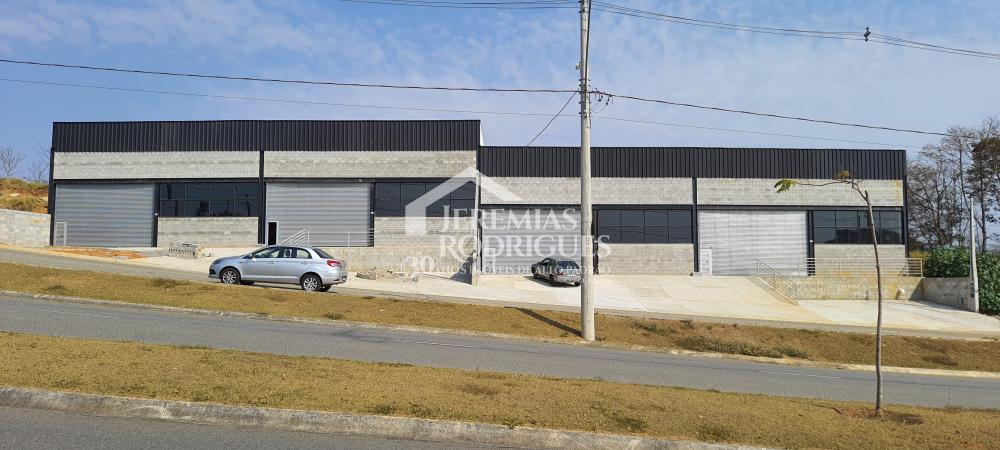 Alugar Comercial / Galp&atilde;o em Taubat&eacute; R$ 7.500,00 - Foto 15