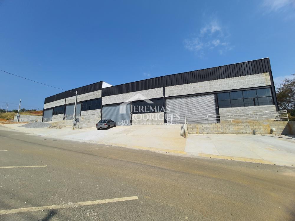 Alugar Comercial / Galp&atilde;o em Taubat&eacute; R$ 7.500,00 - Foto 2