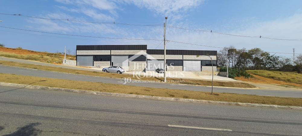 Alugar Comercial / Galp&atilde;o em Taubat&eacute; R$ 7.500,00 - Foto 4