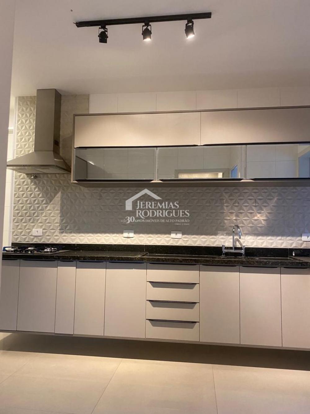 Comprar Apartamento / Padr&atilde;o em Taubat&eacute; R$ 890.000,00 - Foto 10