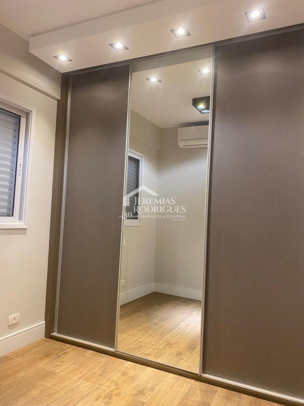 Comprar Apartamento / Padr&atilde;o em Taubat&eacute; R$ 890.000,00 - Foto 12