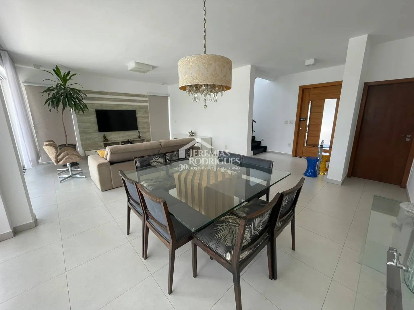 Alugar Casa / Condom&iacute;nio em Pindamonhangaba R$ 5.500,00 - Foto 3