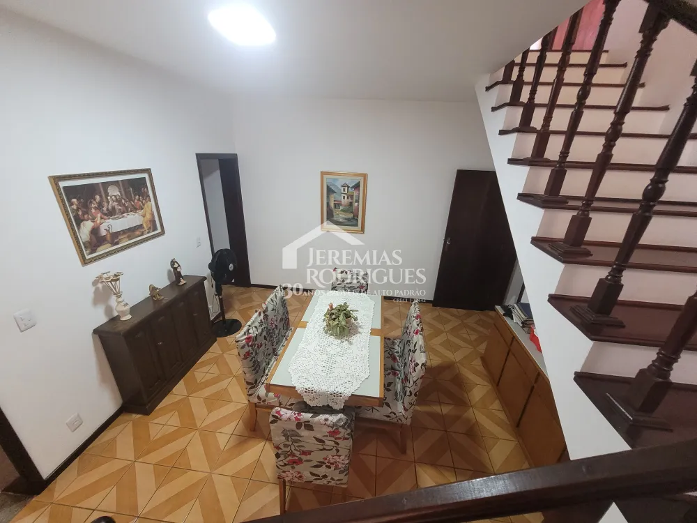 Alugar Casa / Sobrado em Pindamonhangaba R$ 3.700,00 - Foto 4