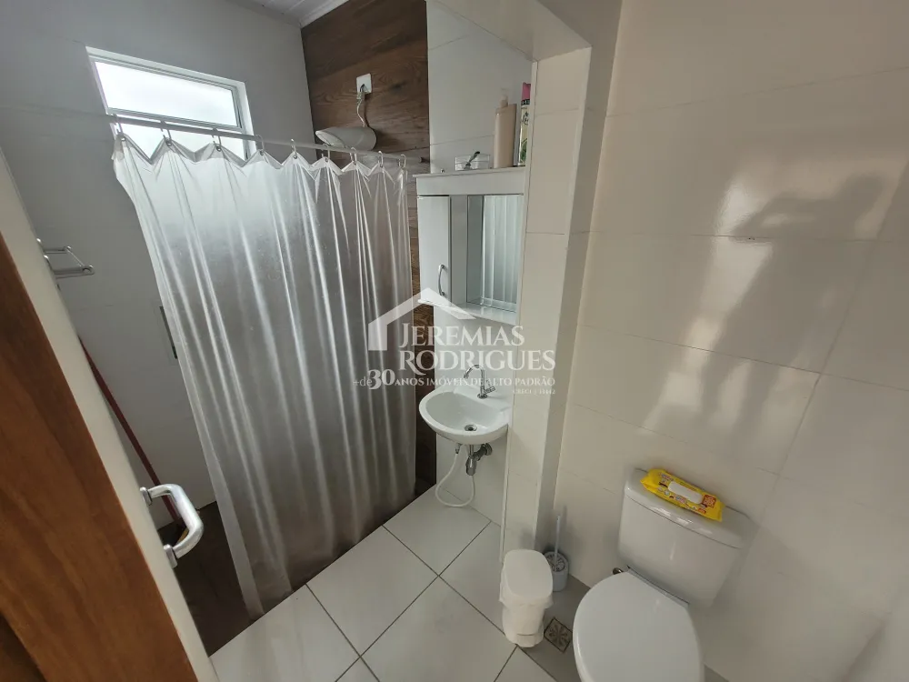 Alugar Casa / Sobrado em Pindamonhangaba R$ 3.700,00 - Foto 17