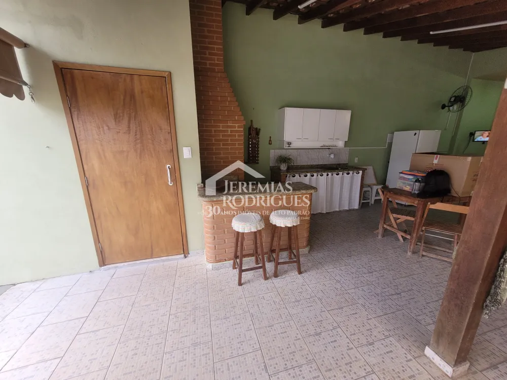 Alugar Casa / Sobrado em Pindamonhangaba R$ 3.700,00 - Foto 13