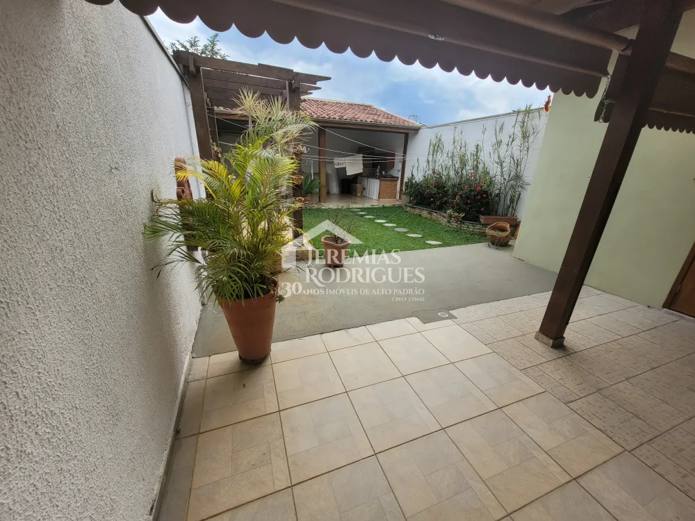 Alugar Casa / Sobrado em Pindamonhangaba R$ 3.700,00 - Foto 12