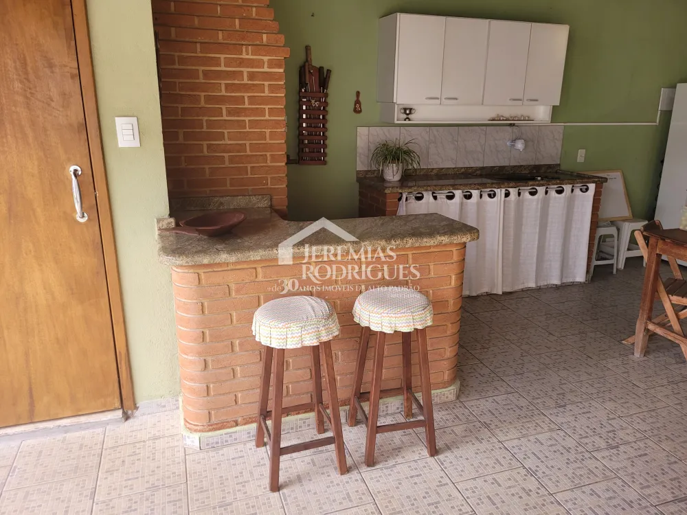 Alugar Casa / Sobrado em Pindamonhangaba R$ 3.700,00 - Foto 14