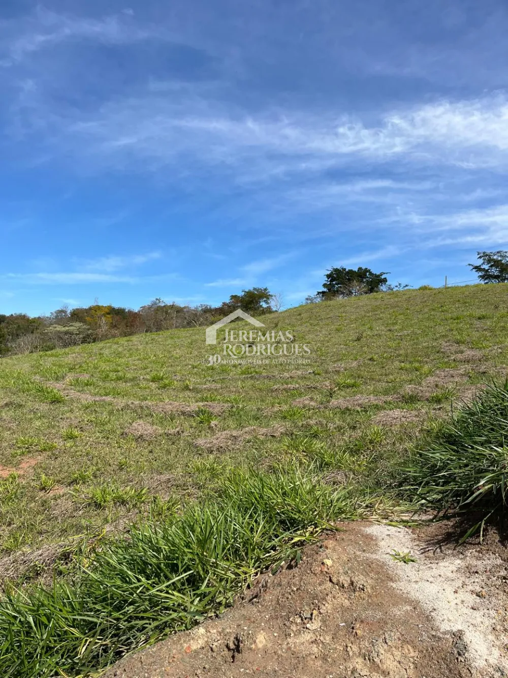 Comprar Terreno / Condom&iacute;nio em Taubat&eacute; R$ 300.000,00 - Foto 2