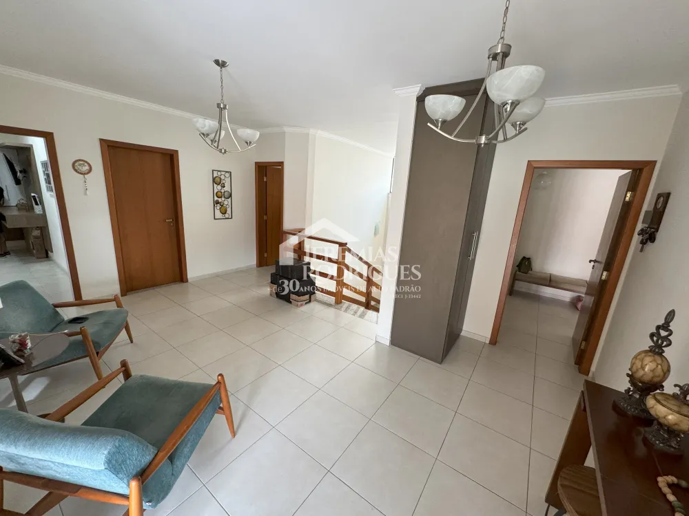 Comprar Casa / Condom&iacute;nio em Pindamonhangaba R$ 1.800.000,00 - Foto 9