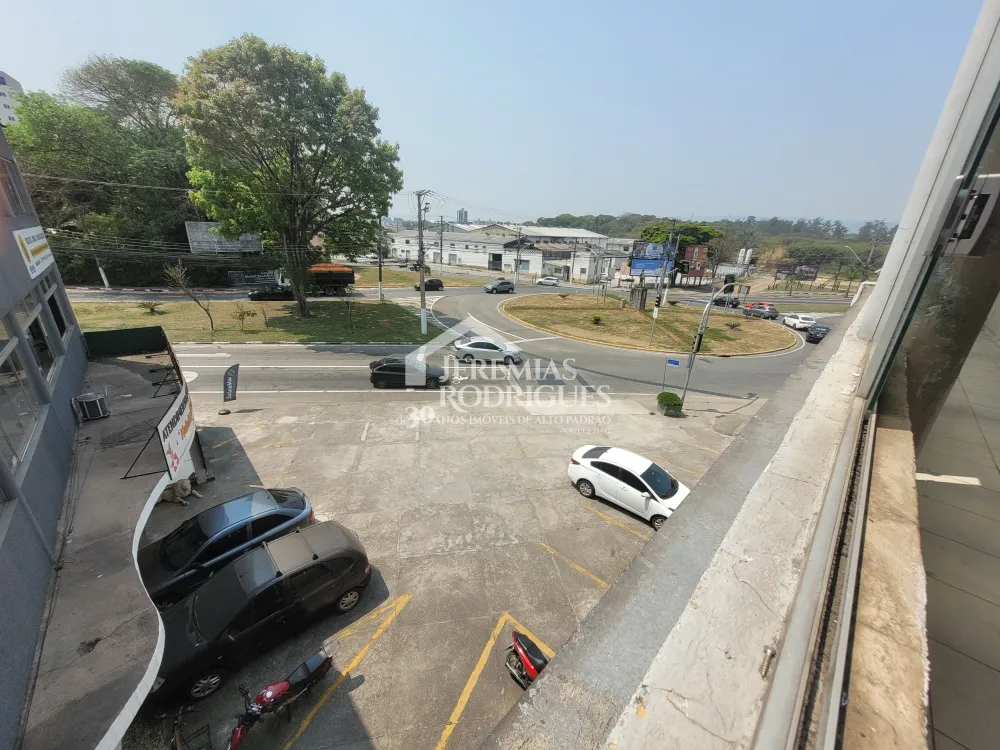 Alugar Comercial / Pr&eacute;dio em Pindamonhangaba R$ 1.100,00 - Foto 12