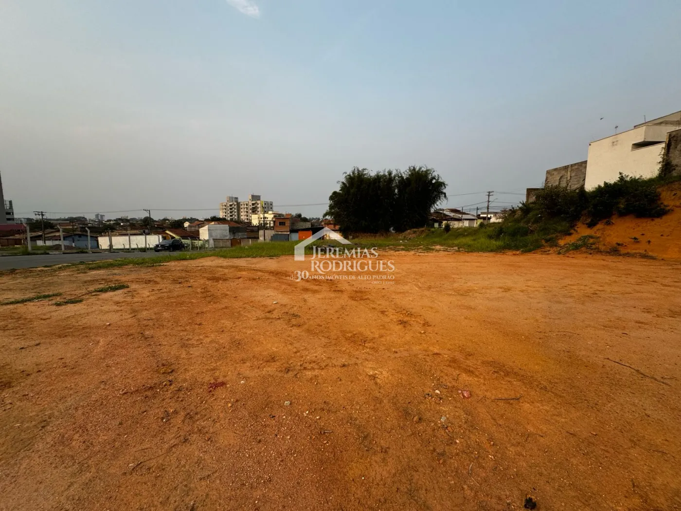 Comprar Terreno / &Aacute;rea em Pindamonhangaba - Foto 1