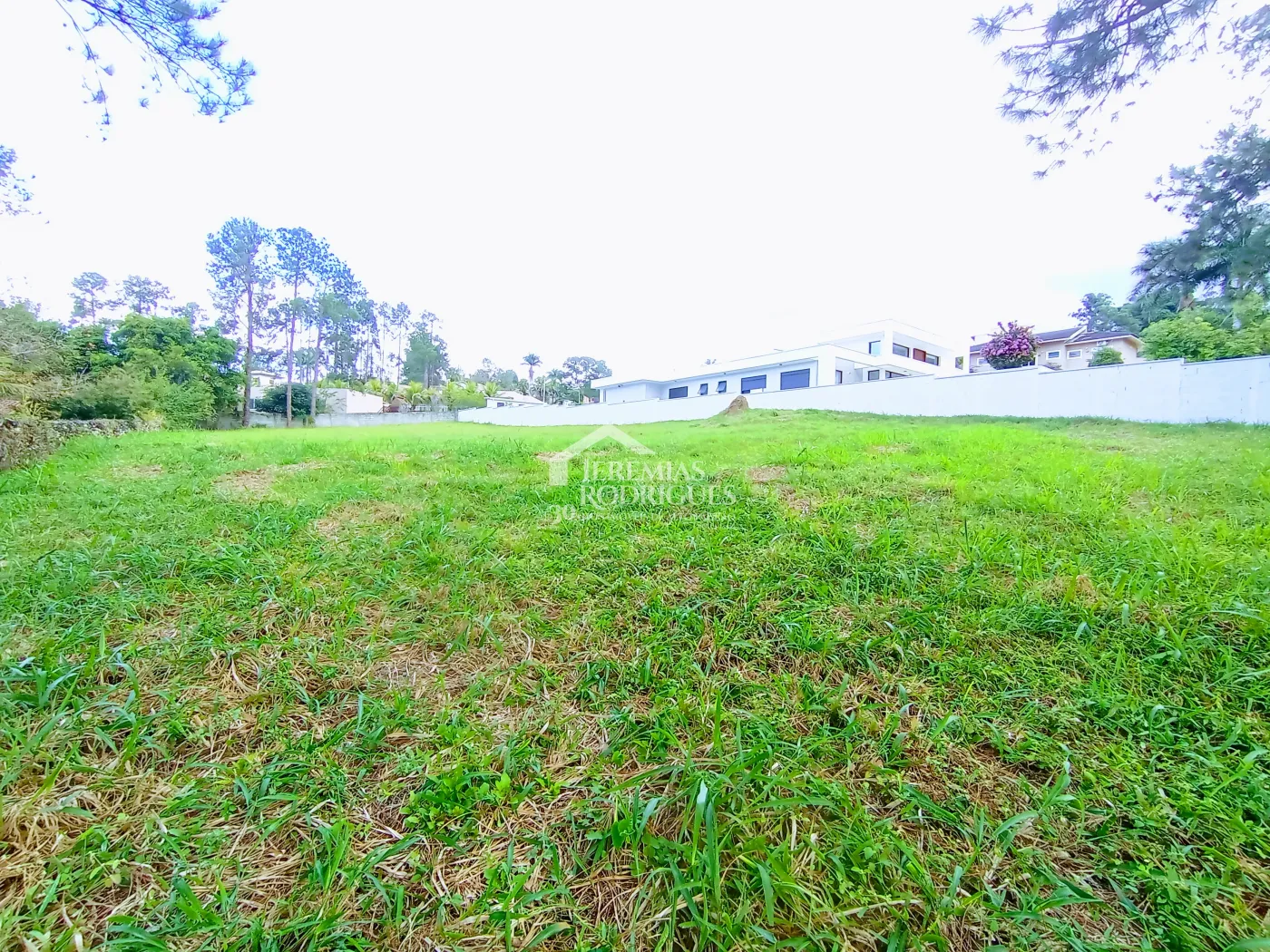 Comprar Terreno / Condom&iacute;nio em Taubat&eacute; R$ 650.000,00 - Foto 1