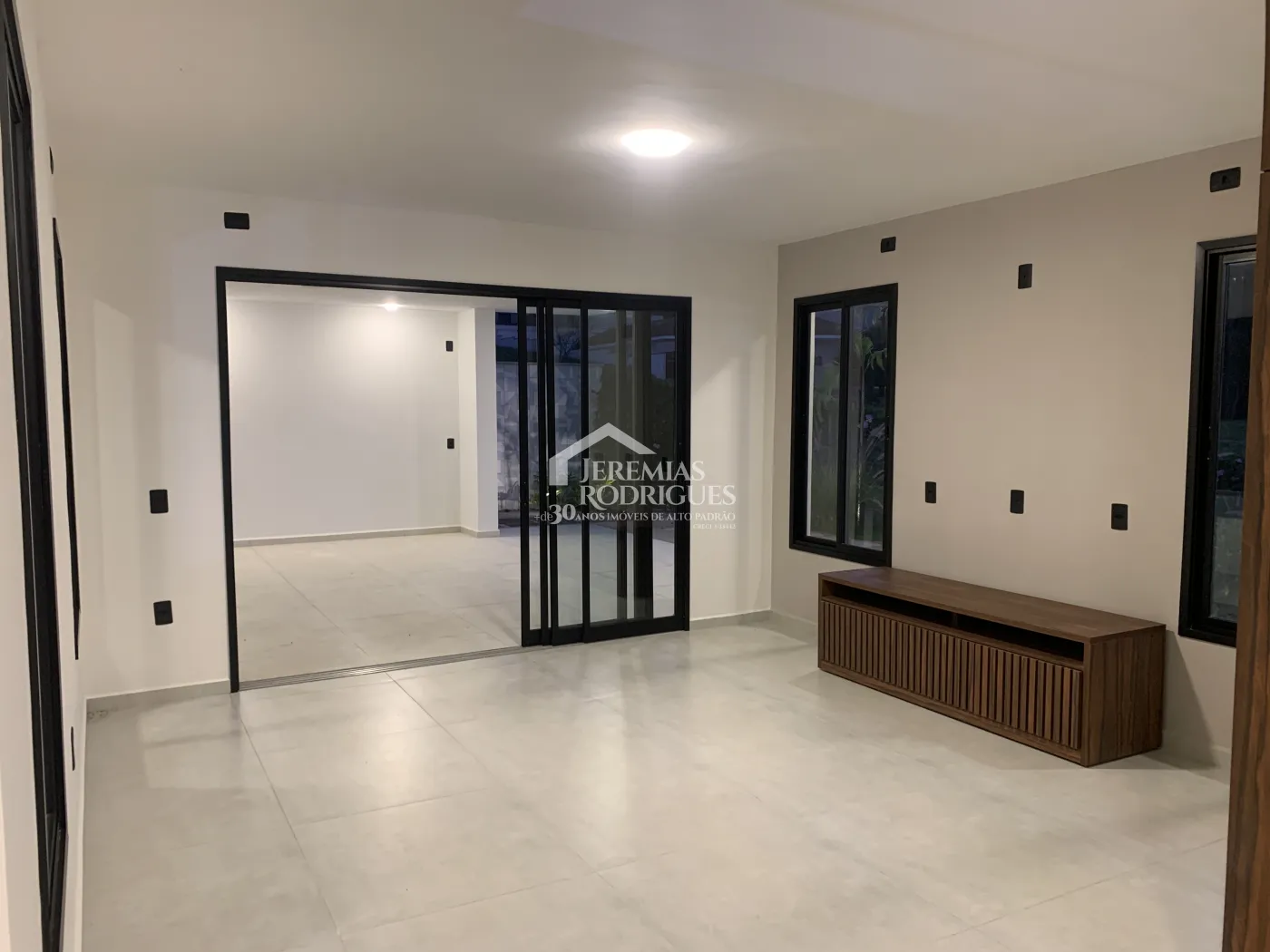 Comprar Casa / Condom&iacute;nio em Taubat&eacute; R$ 2.540.000,00 - Foto 1