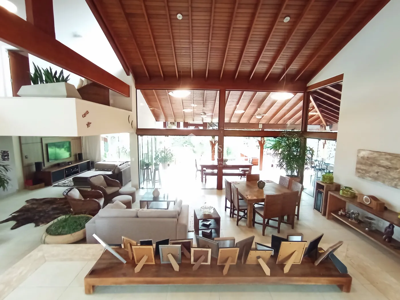 Alugar Casa / Condom&iacute;nio em Pindamonhangaba R$ 9.816,72 - Foto 4