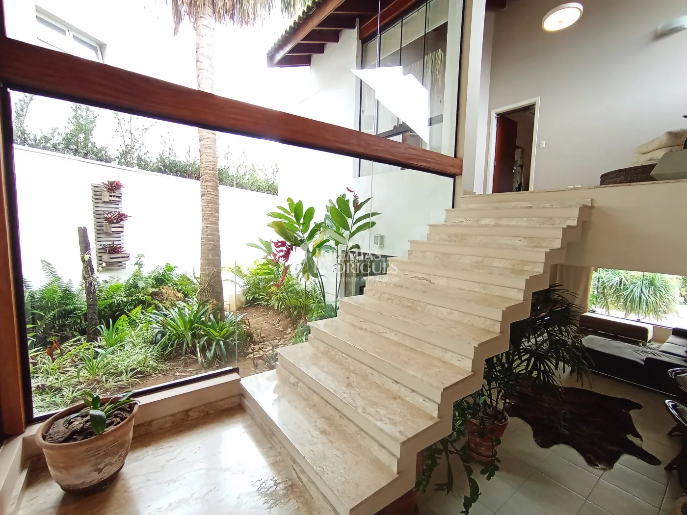 Alugar Casa / Condom&iacute;nio em Pindamonhangaba R$ 9.816,72 - Foto 46