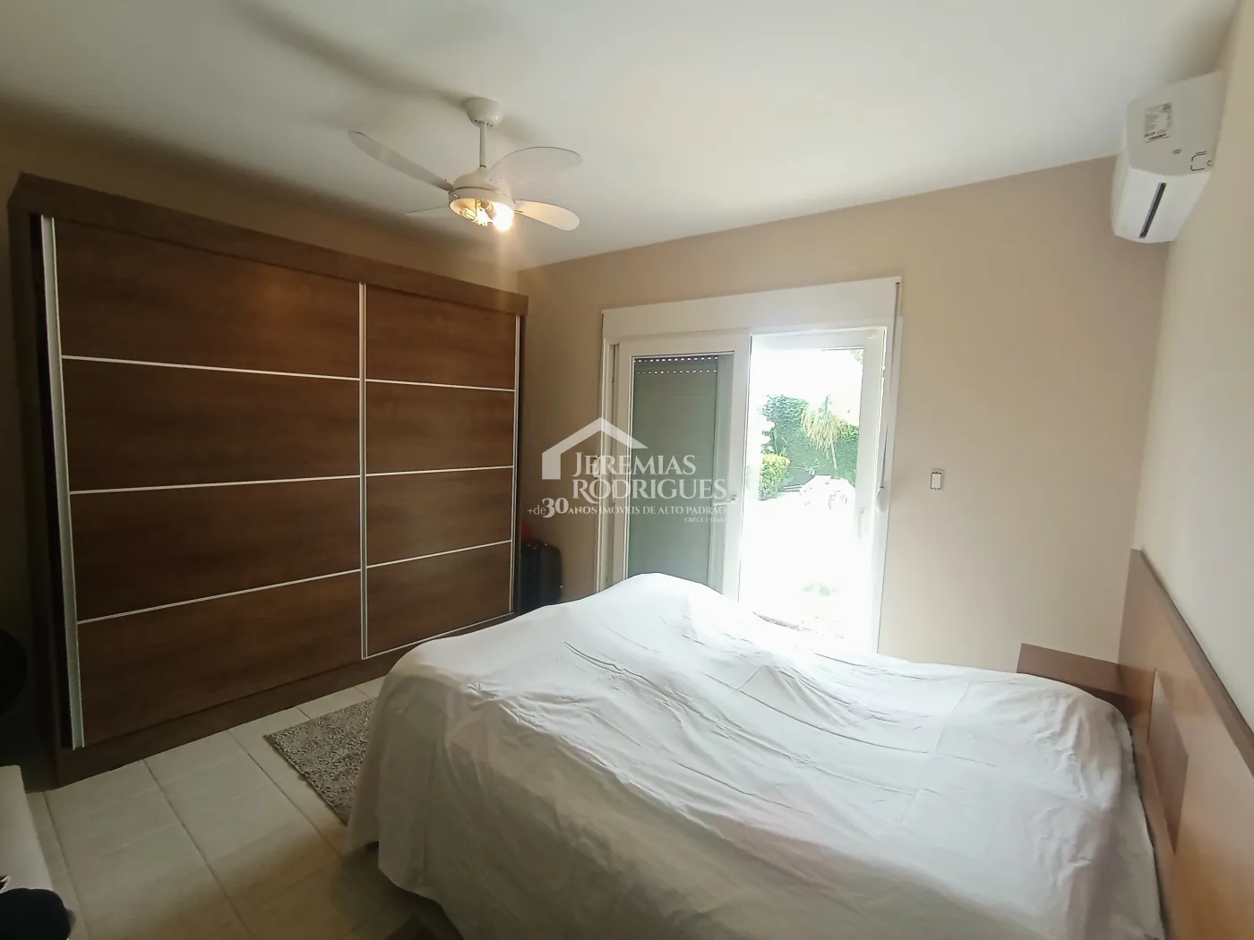 Alugar Casa / Condom&iacute;nio em Pindamonhangaba R$ 9.816,72 - Foto 34