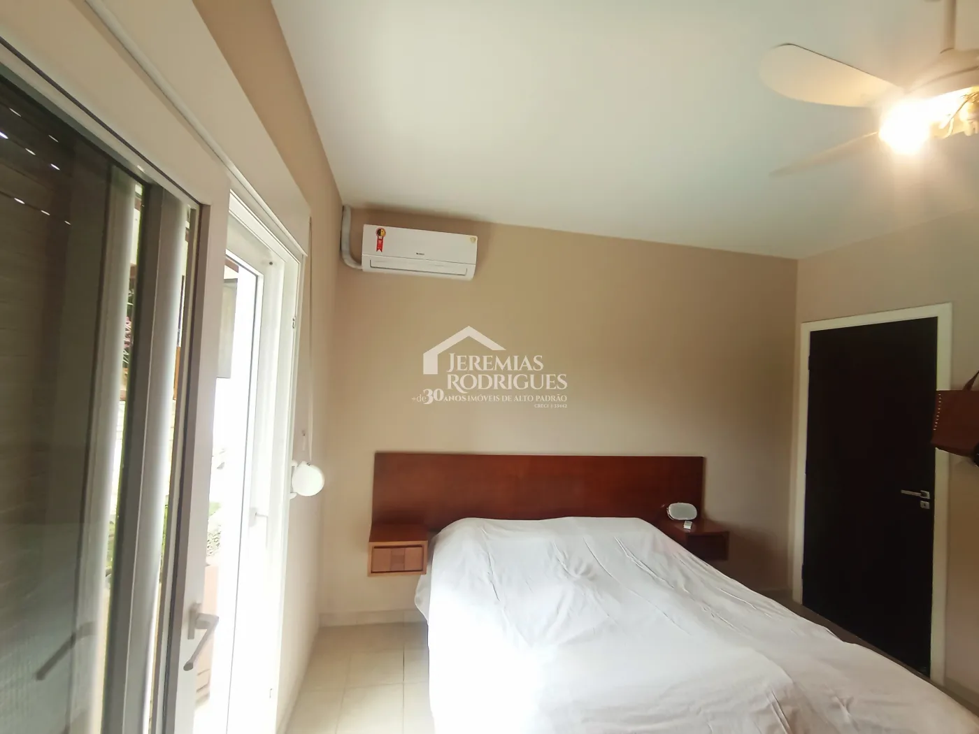 Alugar Casa / Condom&iacute;nio em Pindamonhangaba R$ 9.816,72 - Foto 36