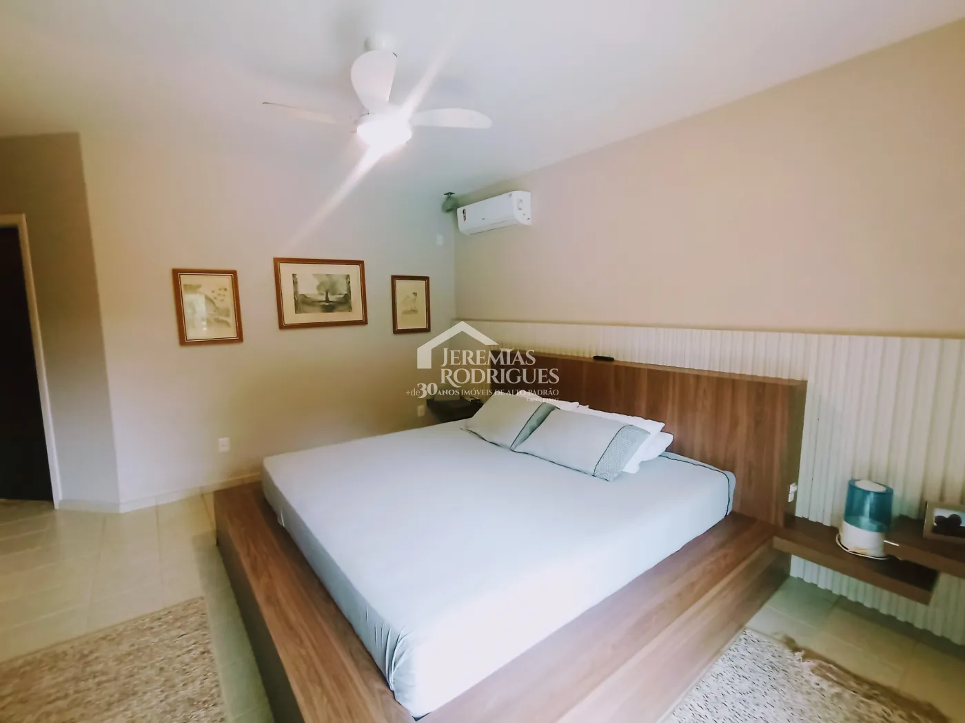 Alugar Casa / Condom&iacute;nio em Pindamonhangaba R$ 9.816,72 - Foto 40